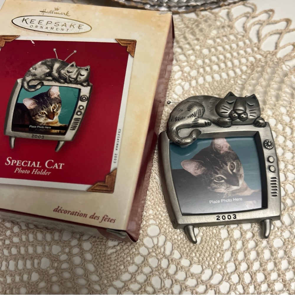 Hallmark Keepsake‎ Ornament Special Cat Photo Holder - Silver